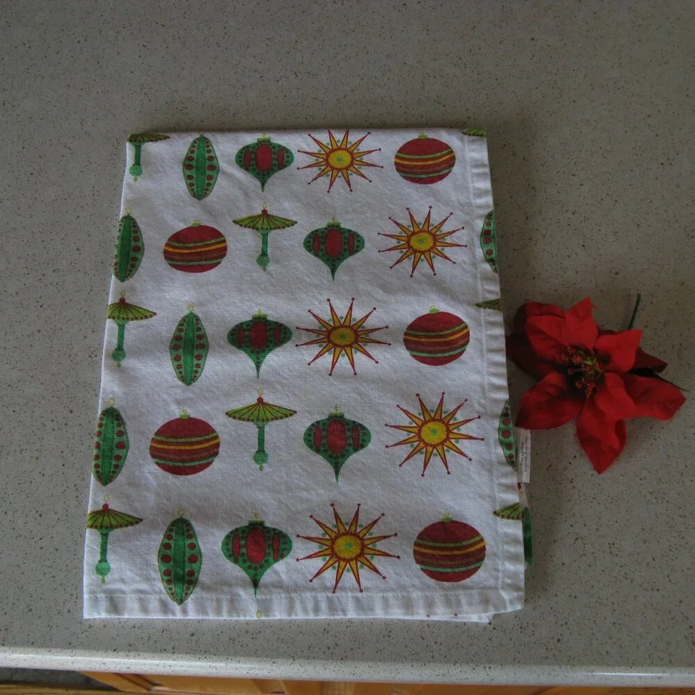 Crate & Barrel Christmas Ornaments Kitchen Towel